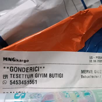 Sipariş Ettiğim Ürün Farklı Renkte Ve Kalitesiz Geldi, İade Kabul Edilmiyor