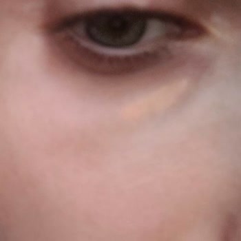 Skinfood Salmon Concealer Göz Altımda Kalıcı Leke Oluşturdu!