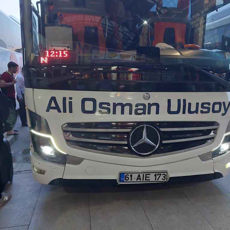 Otobüs Seferinde Büyük Gecikme Ve Mağduriyet