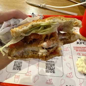 Taze Olmayan Ürünler Ve Yetersiz Porsiyon İle Hayal Kırıklığı