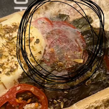 Küflü Sandviç Skandalı: Sağlık Riski!