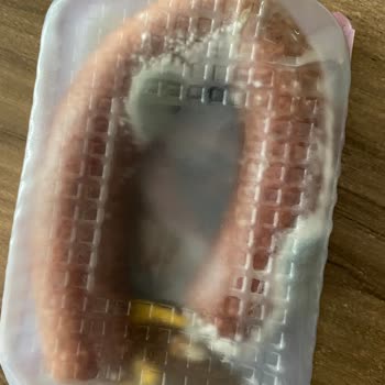 Aldığım Sucuk Açılmadan Küflendi, Market Sorumluluk Almadı