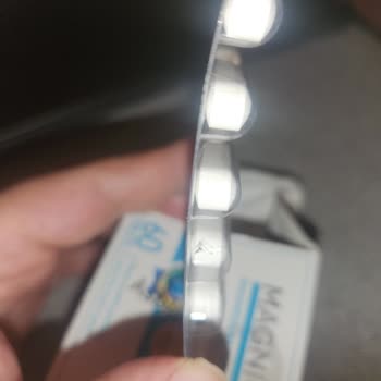 Asbien İlaç Magnium B6 Complex İçinde Kıla Benzer Madde