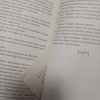 Aldığım Kitabın Sayfaları Yapışık Ve Okunamıyor