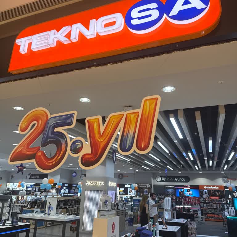 Teknosa Çalışanlarının Müşteriye Karşı İlgisiz Ve Saygısız Tavrı