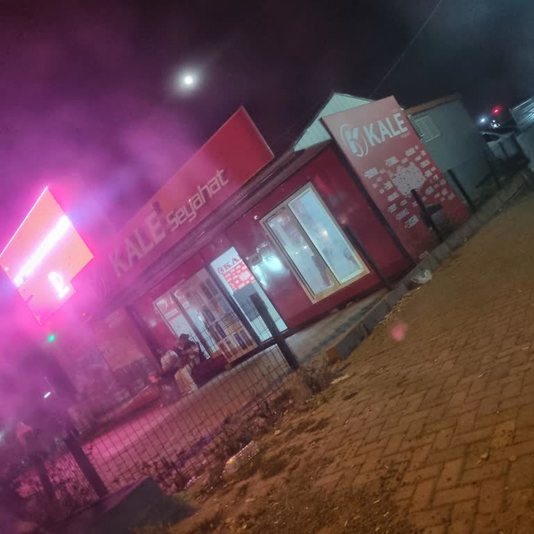 Kale Seyahat Otobüsünün Saatlerce Gecikmesi Ve Bilgilendirme Eksikliği