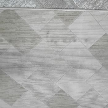 Kalender Halı & Koltuk Yıkama (Gaziantep) Halımızın Yarısı Siyah Lekeli Geldi