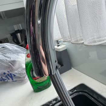 Artema Musluğun Parçaları Kısa Sürede Döküldü, Servis Ücret Talep Etti