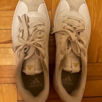 Adidas Shoes Torn Within 1 Month – Request for Refund or Compensation