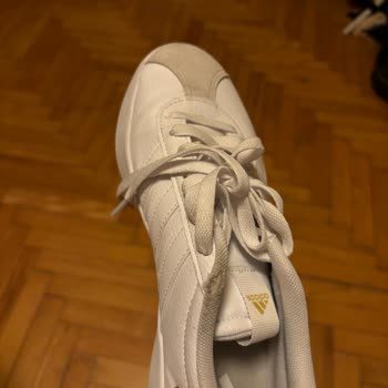 Adidas Shoes Torn Within 1 Month – Request for Refund or Compensation