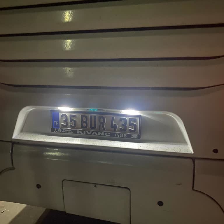 Kuşadası-Bursa Otobüsünde Böcek Ve Havasızlık Nedeniyle Kötü Yolculuk Deneyimi