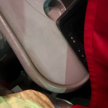 Otobüste Tavan Su Sızıntısı Nedeniyle Eşyalarım Zarar Gördü