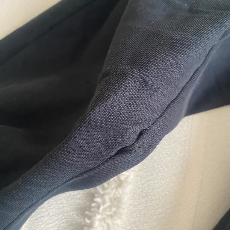 Yeni Aldığım Pantolonlar Kısa Sürede Söküldü Ve Muhatap Bulamıyorum