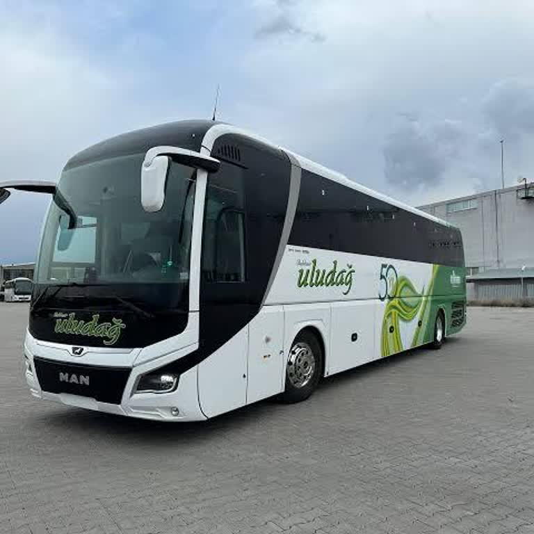 Otobüs Gecikmesi Ve Bilet Mağduriyetiyle Yaşanan İlgisizlik