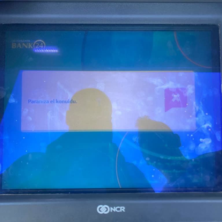 ATM'de Bayramda Para Yatırırken Hesabıma Para Geçmedi