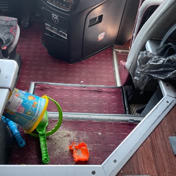 Tur Rehberinin İlgisizliği Ve Saygısız Tavırlarıyla Büyük Mağduriyet Yaşadık