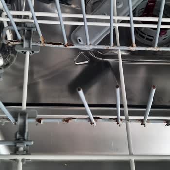 Arçelik Bulaşık Makinesinde Sürekli Paslanma Sorunu