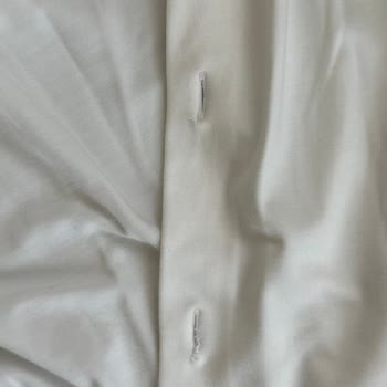 Satın Aldığım Gömlek Kusurlu Çıktı, İade Kabul Edilmedi