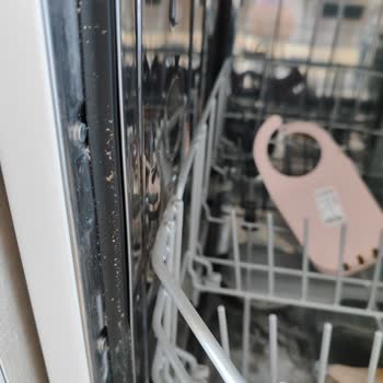 Arçelik Bulaşık Makinesi İki Yıldır Temiz Yıkamıyor