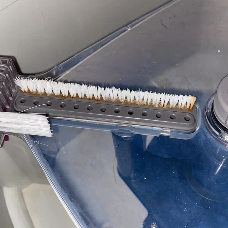Wondero Şeffaf Kapak Ve Fırçada Yaşanan Sorun Temizlik Aksadı