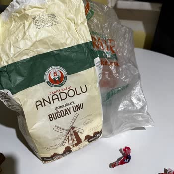 Tarım Kredi Kooperatif Market'ten Aldığım Unun İçinden Sakız Çıktı, Mağduriyetim Giderilmiyor