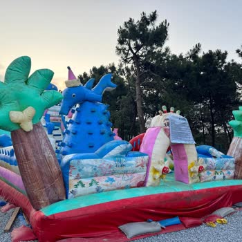 Çocuklar İçin Sağlıksız Ve Pahalı Parkın Kaldırılmasını İstiyoruz