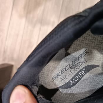 Skechers Kışlık Botun İç Tabanı Kısa Sürede Patladı