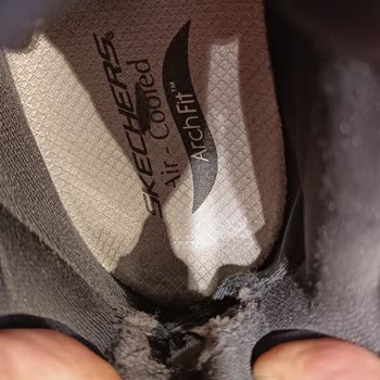 Skechers Kışlık Botun İç Tabanı Kısa Sürede Patladı