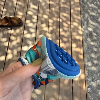 Penti 3 Günlük Kullanımda Parçalanan Çocuk Deniz Ayakkabısı Hayal Kırıklığı Yarattı