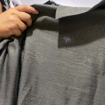 Bayramda Giydiğim Elbise İlk Kullanımda Tüylenme Yaptı