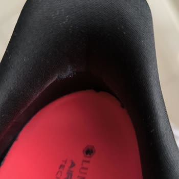 1 Ayda Yırtılan Ayakkabı İçin Değişim Talebim Reddedildi