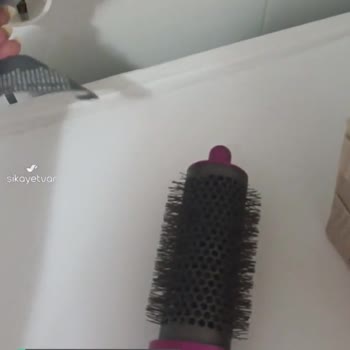 Dyson Airwrap Başlık Düşmesi Ve Sürekli Kendi Kendine Durması