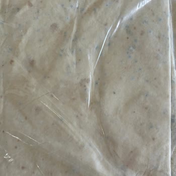 Son Kullanma Tarihi Geçmemiş Yufkanın Küflü Çıkması Ve İletişimsizlik Sorunu