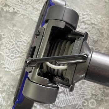 Dyson Süpürge Başlığı Sürekli Kırılıyor, Garanti Kapsamında Değişim Yapılmıyor