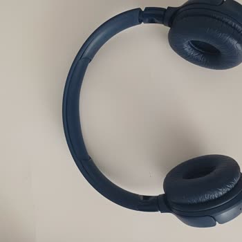 JBL Bluetooth Kulaklığımın Üst Tarafı Genişledi