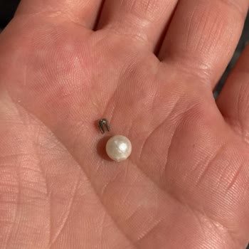 Aldığım Abaya Hem Kusurlu Çıktı Hem De İade Talebim Reddedildi