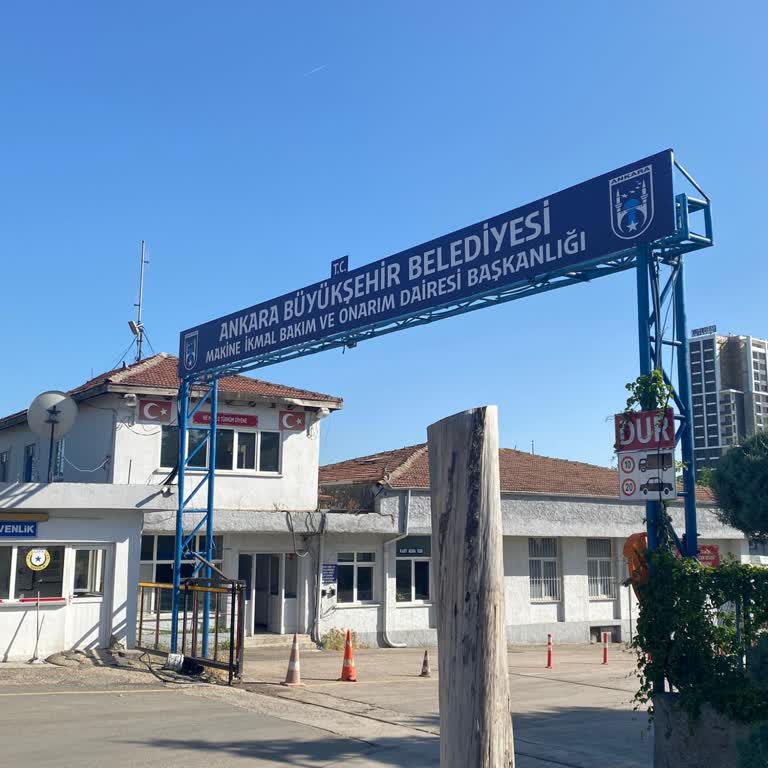 Kamu Kurumunda Camiye Giriş Engeli Ve Namaz Kılma Yasağına Tepki