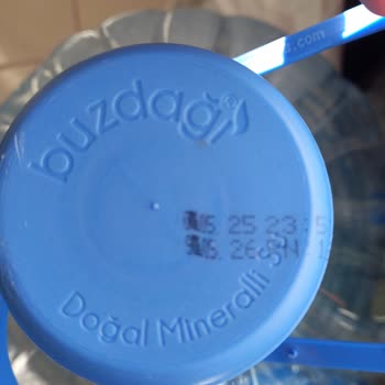 Buzdağı Su Siparişinde Kimyasal Tat Ve Plastik Koku Şikayeti