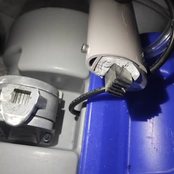 Kırık Gelen Halı Yıkama Makinesi İçin İade Talebim Reddedildi