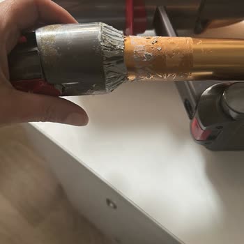 Dyson V12 Slim Süpürge Boru Aksamı Sorunu Ve Yetersiz Müşteri Hizmeti