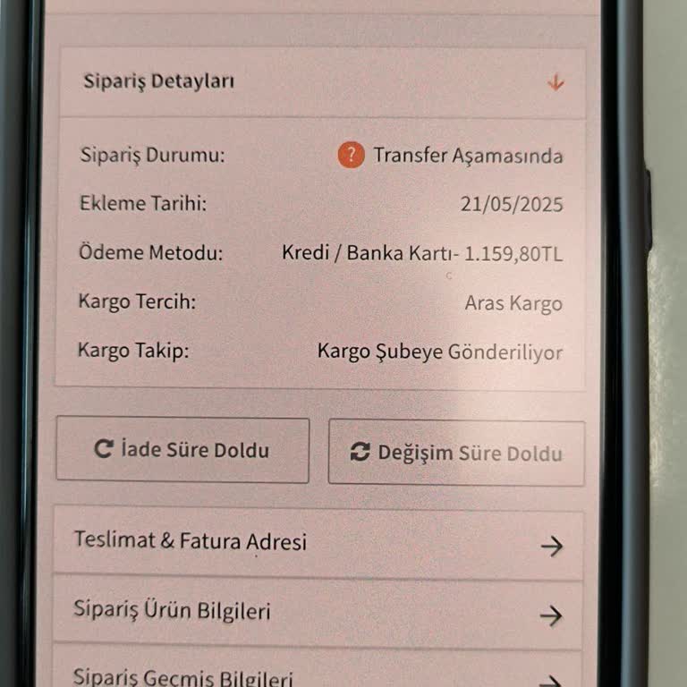 Siparişim Günlerdir Transfer Aşamasında Ve Müşteri Hizmetleri Yanıt Vermiyor