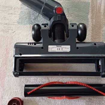 Tefal Süpürge Başlığı Sürekli Eriyor, Muadil Ürün Arayışı