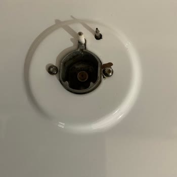 Vestel Fırın Tablasında Sürekli Boya Atması Ve Servis Çözüm Bulamıyor