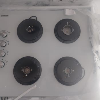 Kurulumda Hasarlı Ürün Ve Yetersiz Servis Deneyimi