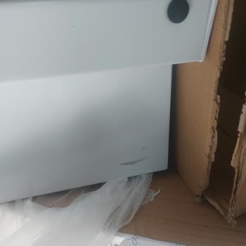 Kurulumda Hasarlı Ürün Ve Yetersiz Servis Deneyimi