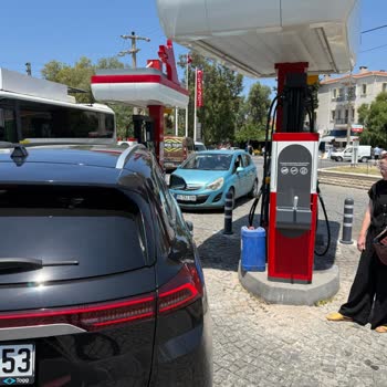 Petrol Ofisi Yakıt Pompası Yanındaki Demir Duba Aracıma Zarar Verdi, Şikayetim Sonuçsuz Kaldı