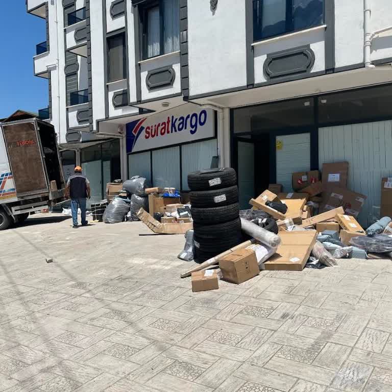Sürat Kargo Köseköy Şubesi'nde Süregelen Dağınıklık Ve İlgisizlik