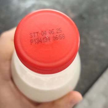 Son Kullanma Tarihi Geçmiş Süt Satışı Ve İlgisizlik