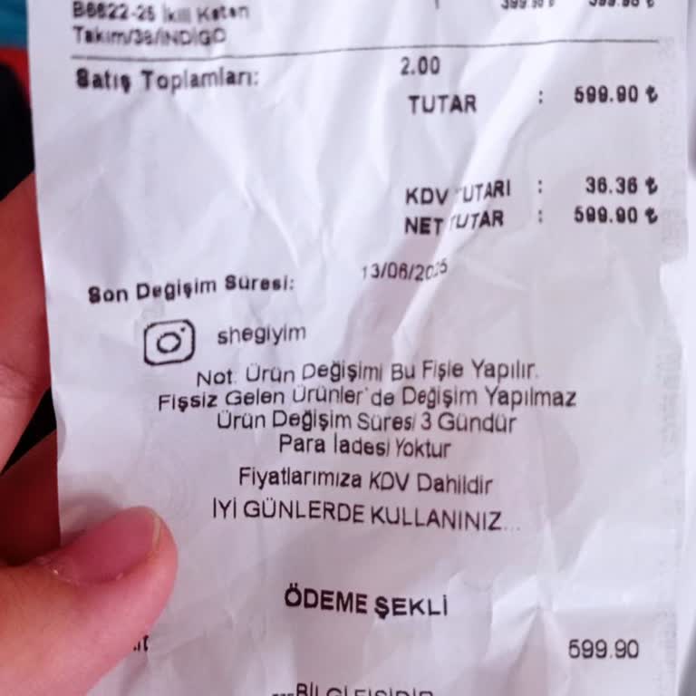 Kasiyerin Saygısız Tavrı Ailece Kötü Bir Deneyim Yaşattı