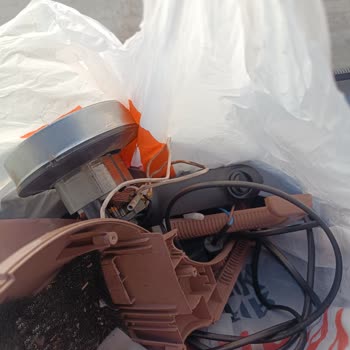 Elektrik Süpürgesi Arızası Ve Servis Deneyimi